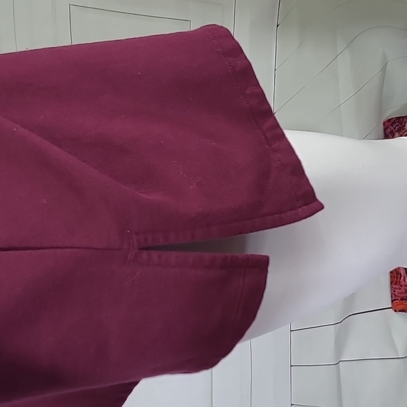 Victoria's Secret Sport SZ M Sweatshirt Plum Spell Out Athleisure Back Cut Out - Picture 5 of 10